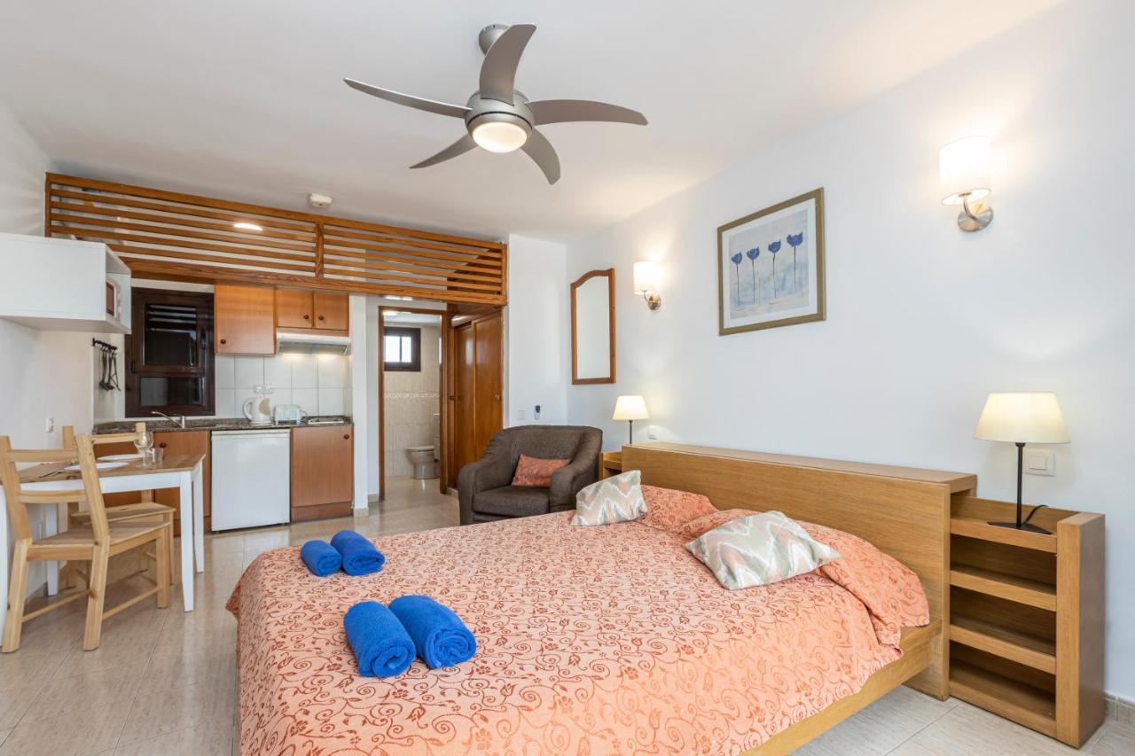 Apartamentos Las Lilas (Adults Only) Puerto del Carmen  Exteriér fotografie