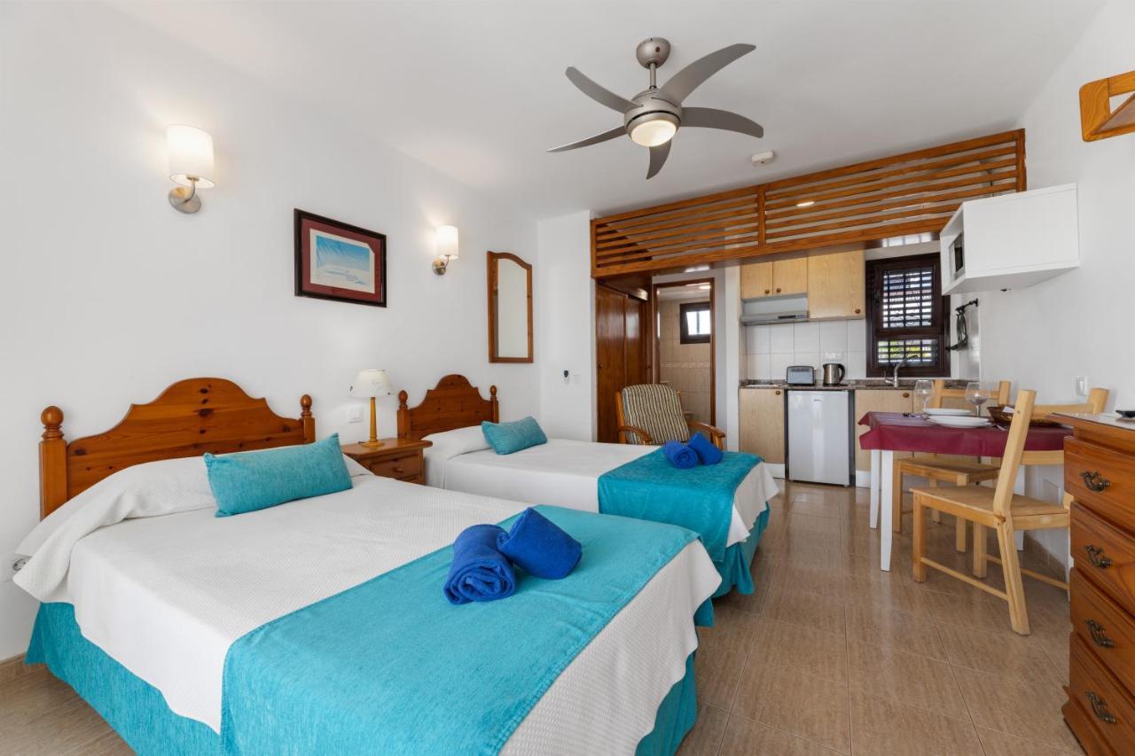 Apartamentos Las Lilas (Adults Only) Puerto del Carmen  Exteriér fotografie