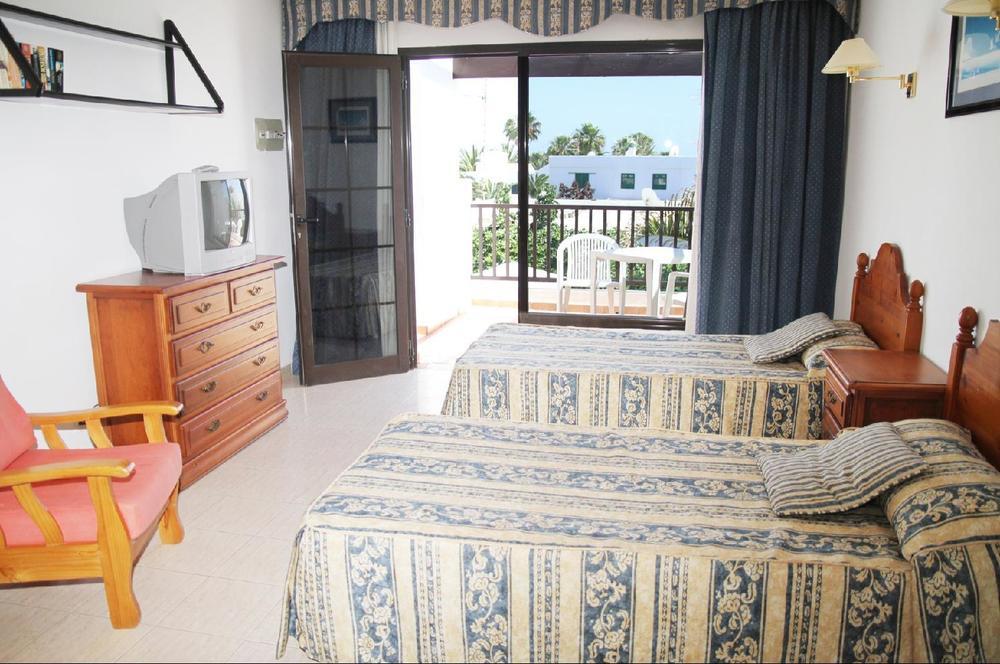 Apartamentos Las Lilas (Adults Only) Puerto del Carmen  Exteriér fotografie